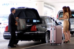 ロサンゼルス ロサンゼルス空港送迎 空港 目的地 お出迎えボード 専用車チャーターの予約ならホットホリデー