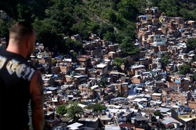 リオデジャネイロに住む人たちの生活を垣間見る ファベーラ半日観光 ホットホリデー