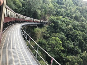 憧れの「世界の車窓から」の列車に！