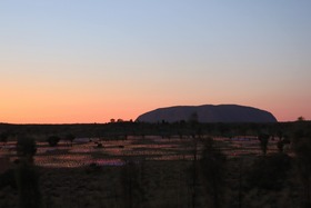 だんだん明るくなってきて幻想的な風景が