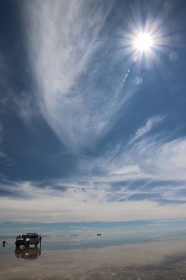 ウユニ塩湖プライベートツアー