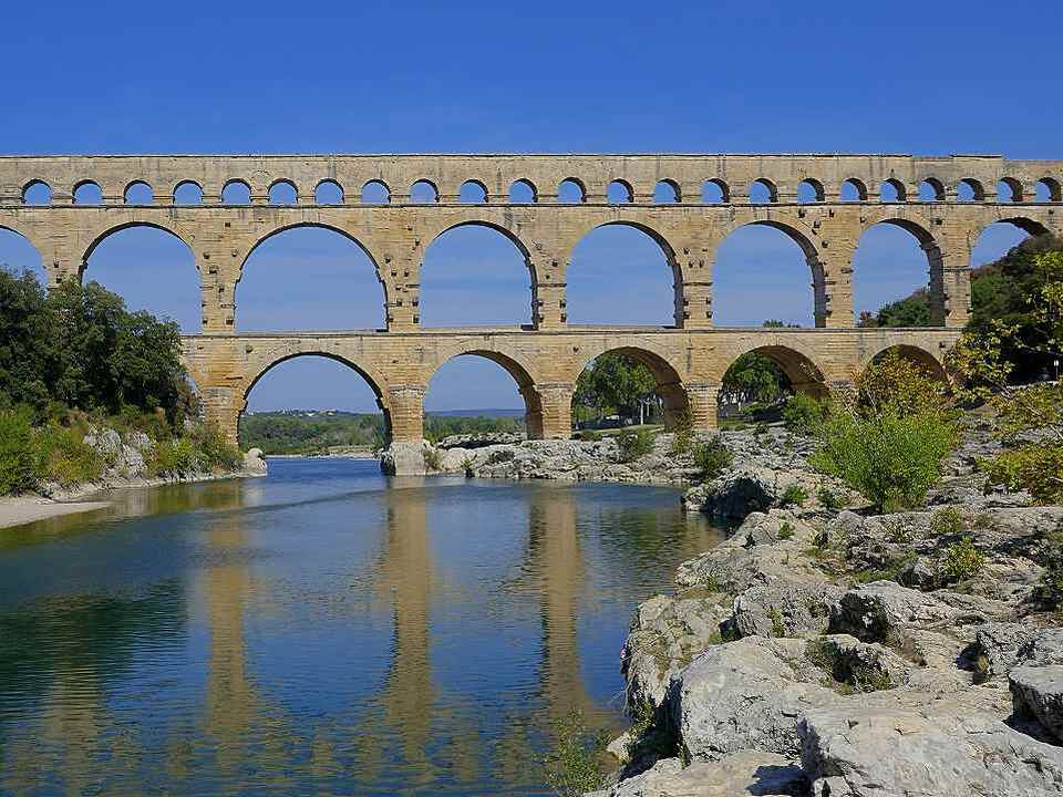 【特価新品】■ポンデュガール 水道橋 フランス 風景 世界遺産 額縁付 A3ノビ 自然、風景