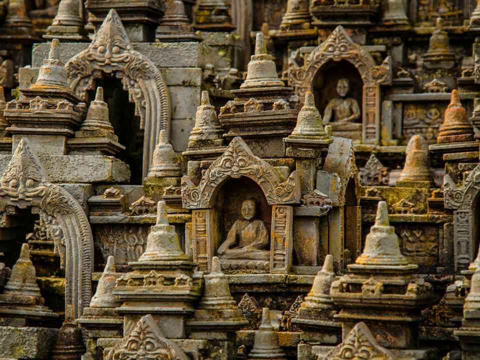 世界遺産 ボロブドゥル寺院遺跡群|ホットホリデー
